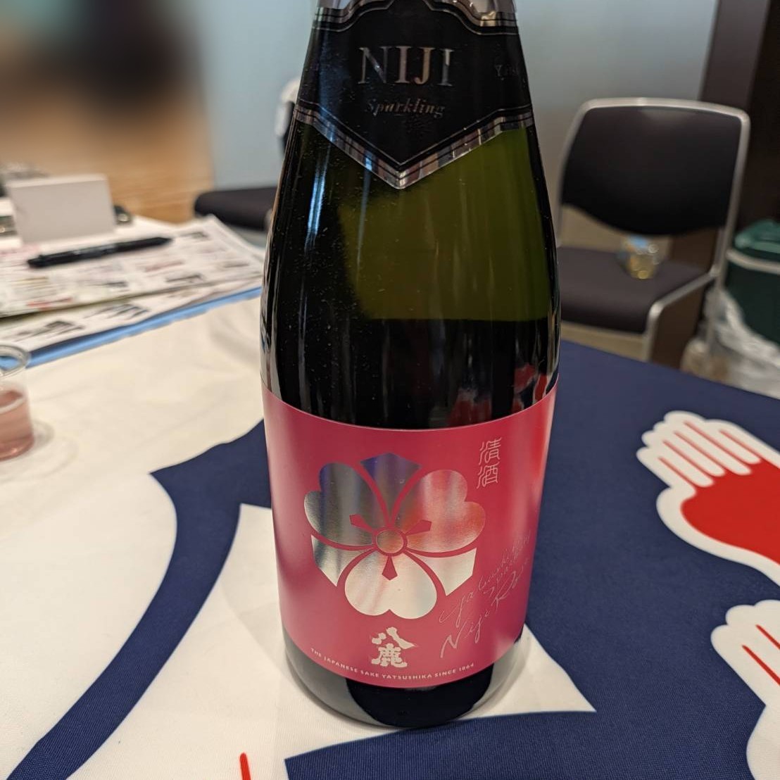 八鹿 スパークリング NIJI Rose（虹 ロゼ）
