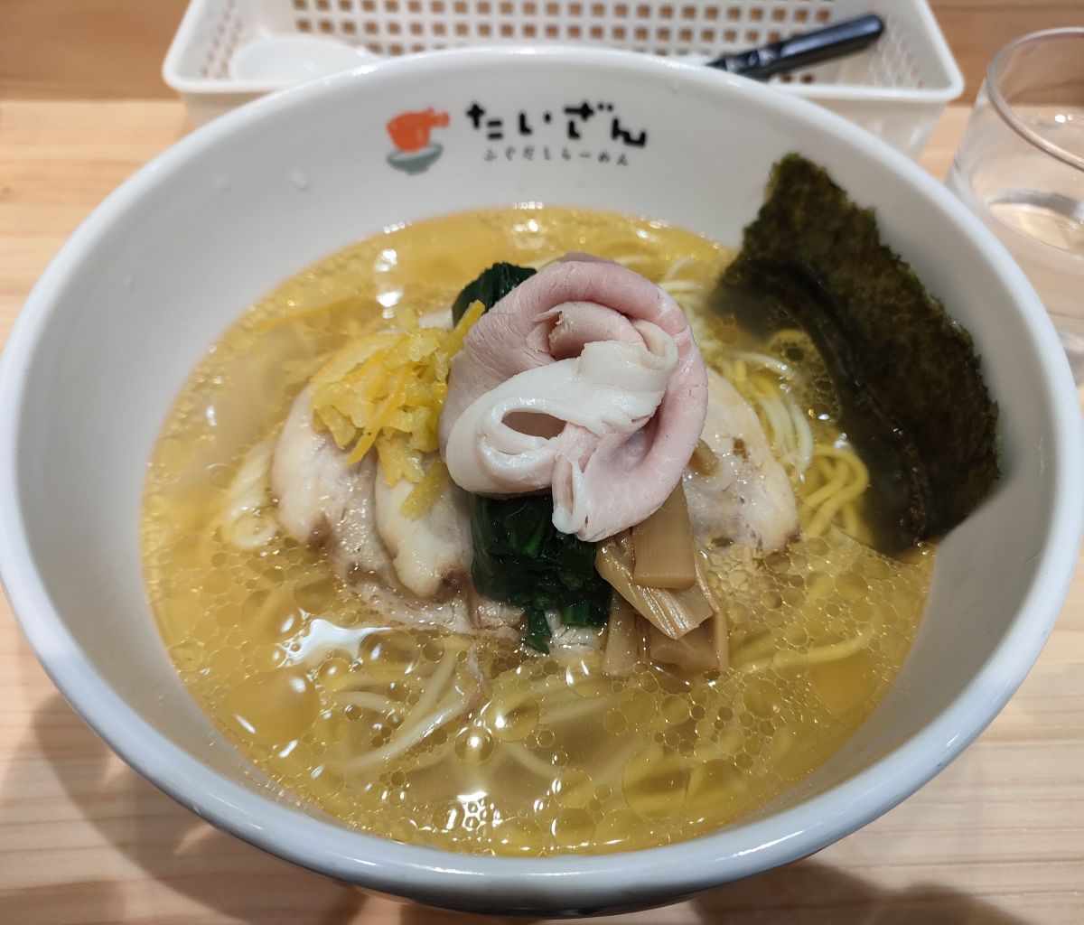 ふぐだしらーめん たいざんのふぐだしらーめん