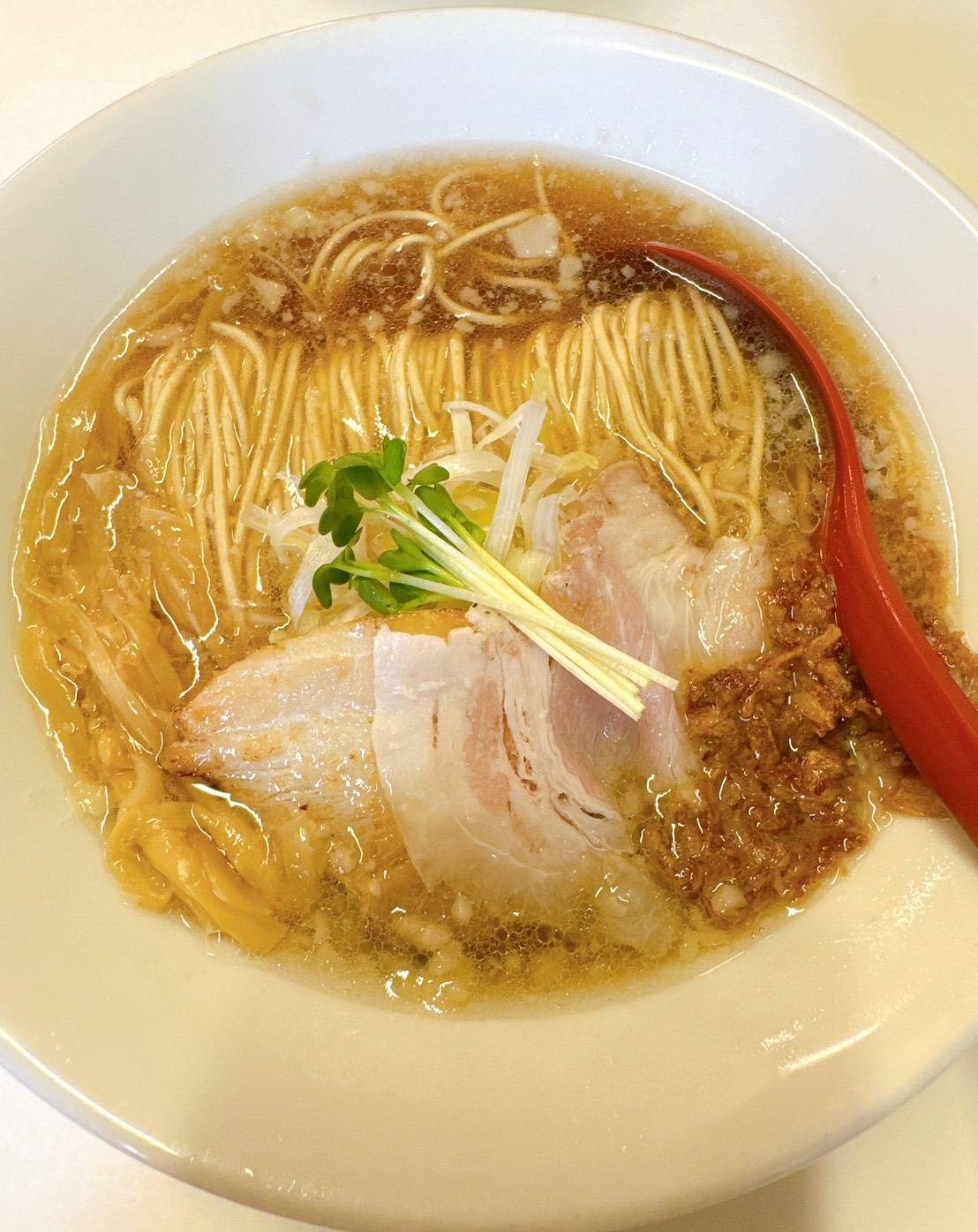よこ田の醤油らーめん